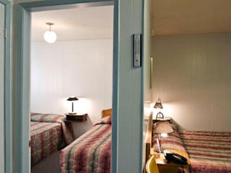 Evening Star Motel Greenwood Ngoại thất bức ảnh